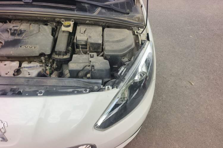 Used Peugeot 308 2016 1.6L Automatic Fashion Edition Engine Bay Left