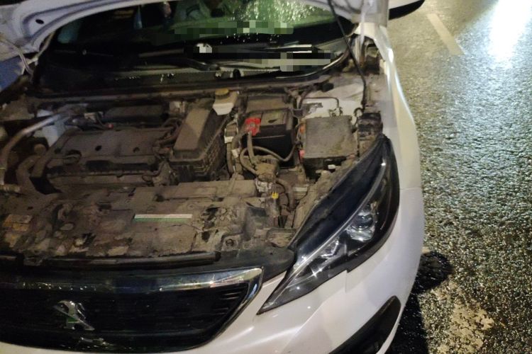 Used Peugeot 308 2016 1.6L Automatic Luxury Edition Engine Bay Left