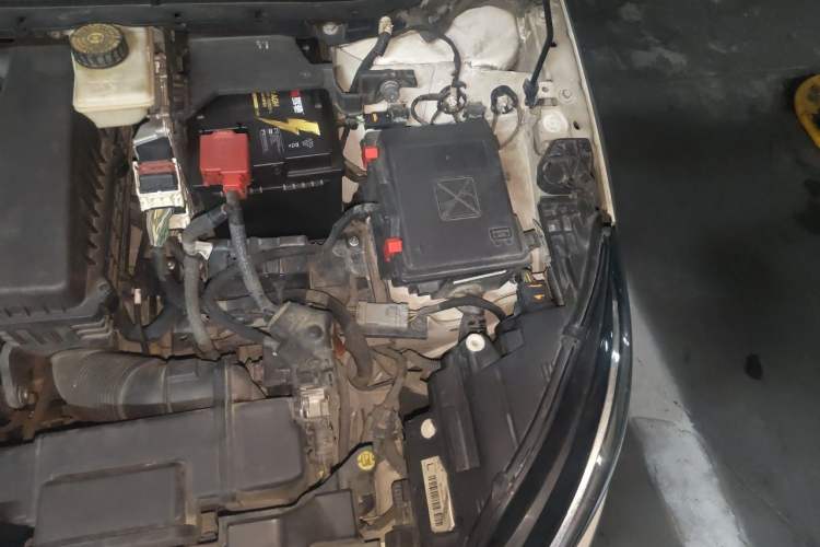 Used Peugeot 308 2016 1.6L Automatic Luxury Edition Engine Bay Left