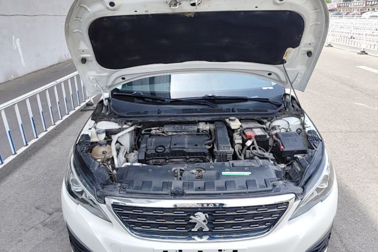 Used Peugeot 308 2016 1.6L Automatic Luxury Edition Engine Bay