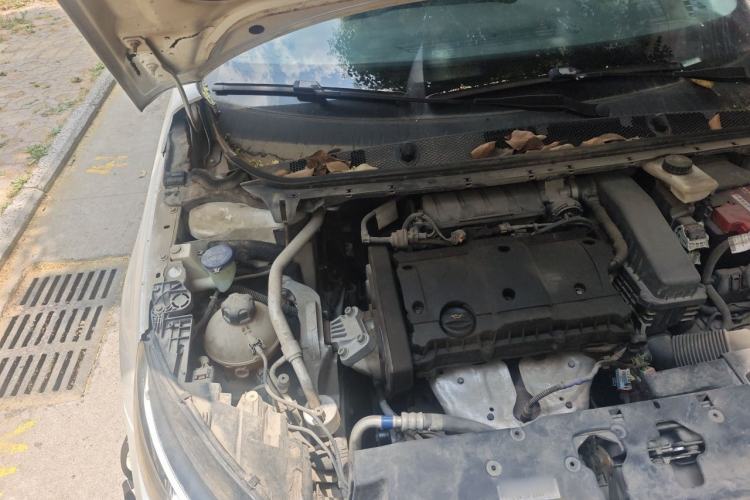 Used Peugeot 308 2016 1.6L Automatic Luxury Edition Engine Bay Right