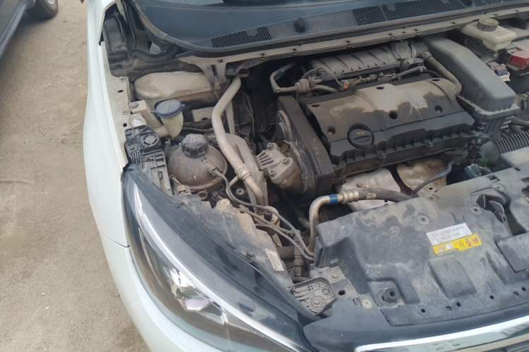 Used Peugeot 308 2016 1.6L Automatic Luxury Edition Engine Bay Right