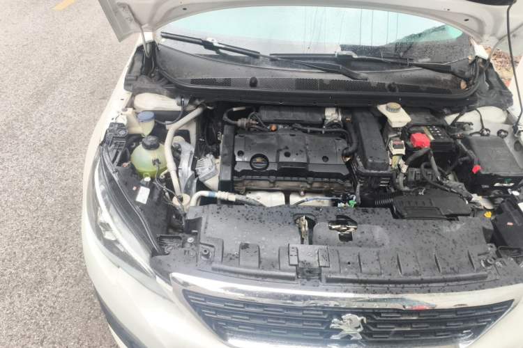 Used Peugeot 308 2016 1.6L Automatic Luxury Edition Engine Bay Right