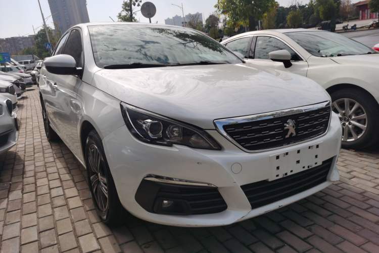 Used Peugeot 308 2016 1.6L Automatic Luxury Edition Exterior 1