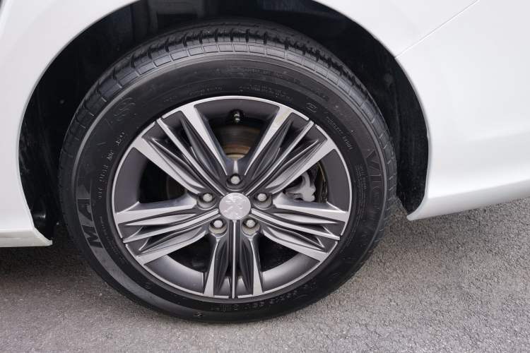 Used Peugeot 308 2016 1.6L Automatic Luxury Edition Exterior 15