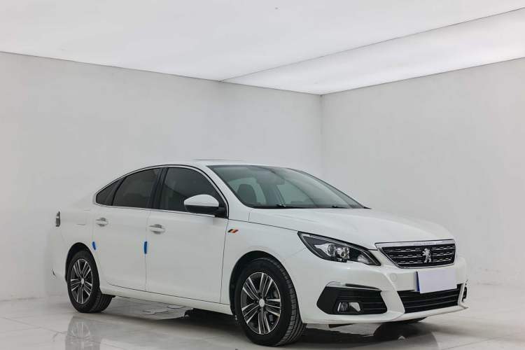 Used Peugeot 308 2016 1.6L Automatic Luxury Edition Exterior 2