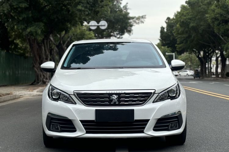 Used Peugeot 308 2016 1.6L Automatic Luxury Edition Exterior 3
