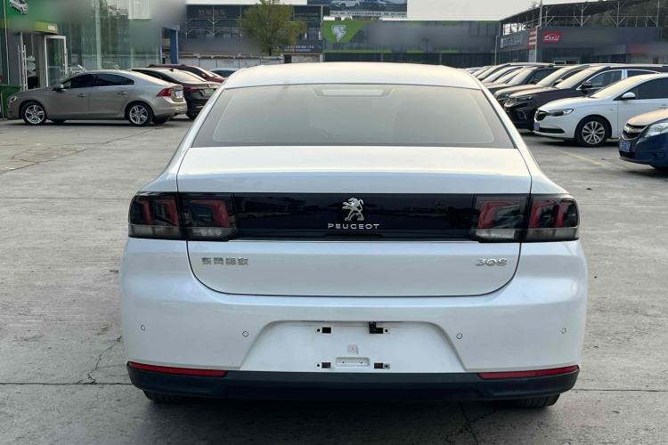 Used Peugeot 308 2016 1.6L Automatic Luxury Edition Exterior 5