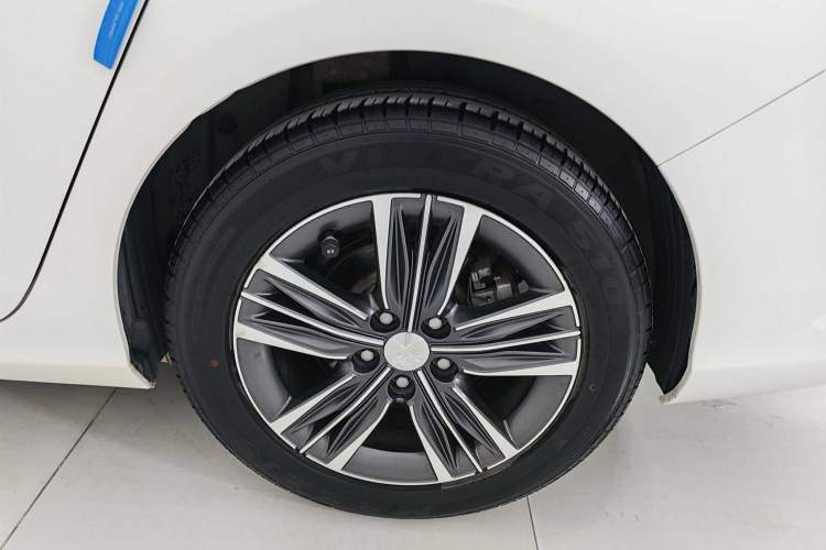 Used Peugeot 308 2016 1.6L Automatic Luxury Edition Exterior 7