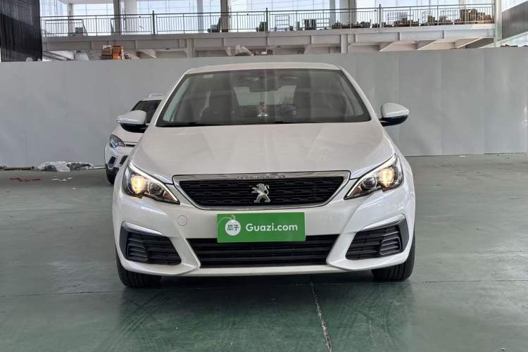 Used Peugeot 308 2016 1.6L Manual Fashion Edition Front