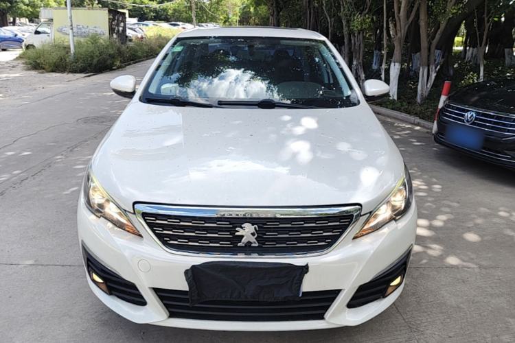 Used Peugeot 308 2016 1.6L Automatic Luxury Edition Front