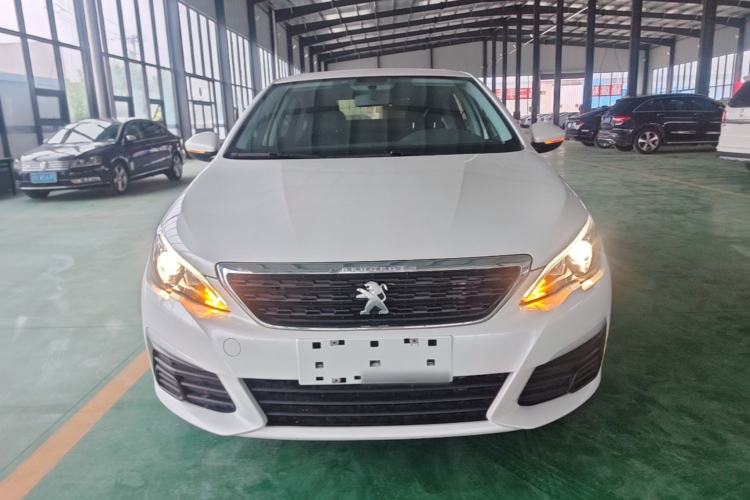 Used Peugeot 308 2016 1.6L Manual Fashion Edition Front