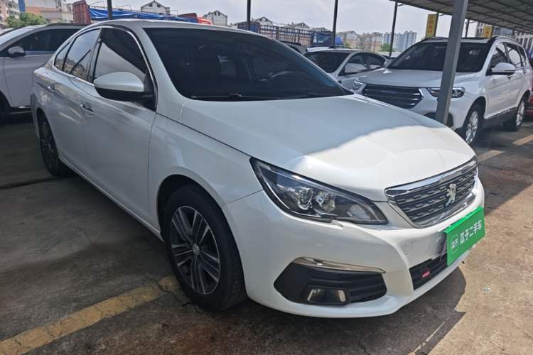 Used Peugeot 308 2016 1.6L Automatic Luxury Edition Front Right 45 Deg