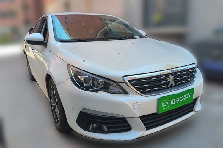 Used Peugeot 308 2016 1.6L Manual Fashion Edition Front Right 45 Deg
