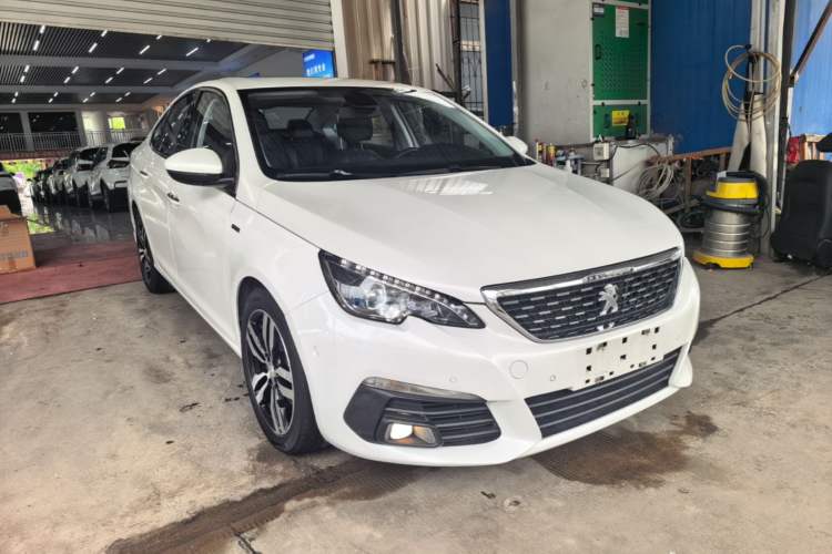 Used Peugeot 308 2016 350THP Automatic Prestige Edition Front Right 45 Deg