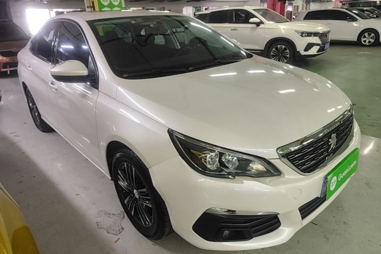 Used Peugeot 308 2016 1.6L Automatic Luxury Edition Front Right 45 Deg