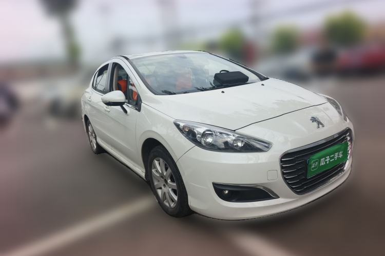 Used Peugeot 308 2016 1.6L Automatic Fashion Edition Front Right 45 Deg