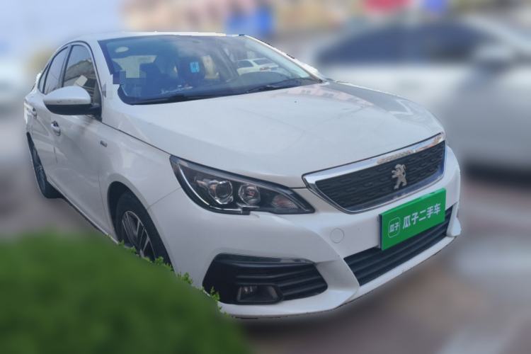 Used Peugeot 308 2016 230THP Automatic Luxury Edition Front Right 45 Deg