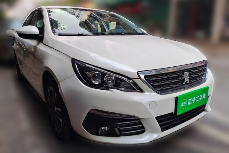 Used Peugeot 308 2016 1.6L Automatic Luxury Edition Front Right 45 Deg