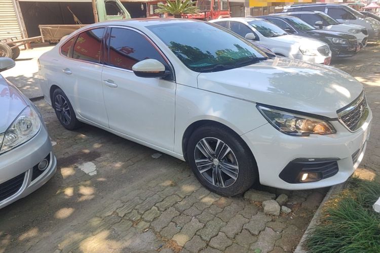 Used Peugeot 308 2016 1.6L Automatic Luxury Edition Front Right 45 Deg