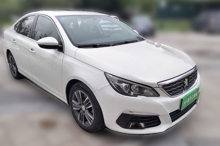 Used Peugeot 308 2016 1.6L Automatic Luxury Edition Front Right 45 Deg