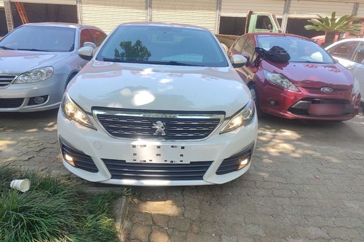 Used Peugeot 308 2016 1.6L Automatic Luxury Edition Front
