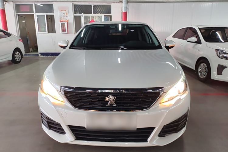 Used Peugeot 308 2016 1.6L Manual Fashion Edition Front