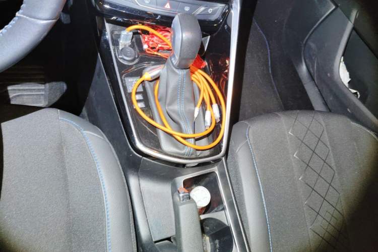 Used Peugeot 308 2016 1.6L Automatic Luxury Edition Gear Lever