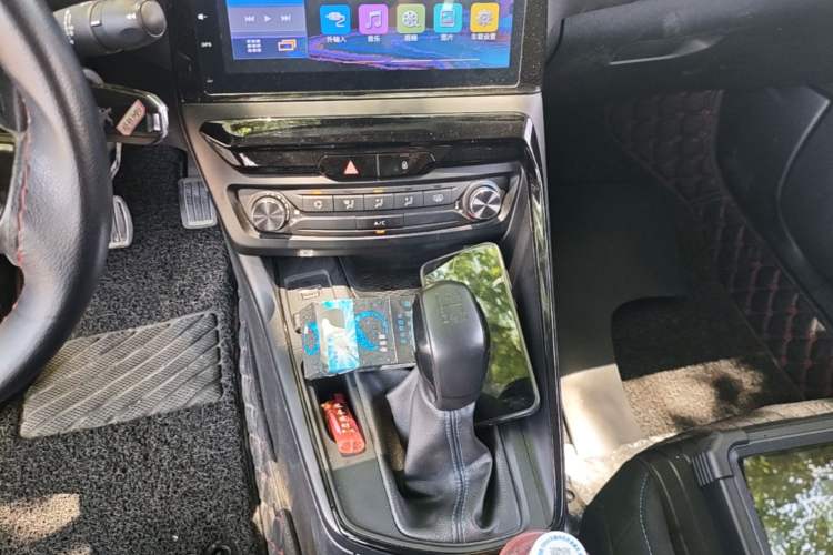 Used Peugeot 308 2016 230THP Manual Fashion Edition Gear Lever