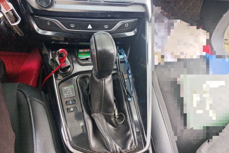 Used Peugeot 308 2016 1.6L Automatic Luxury Edition Gear Lever