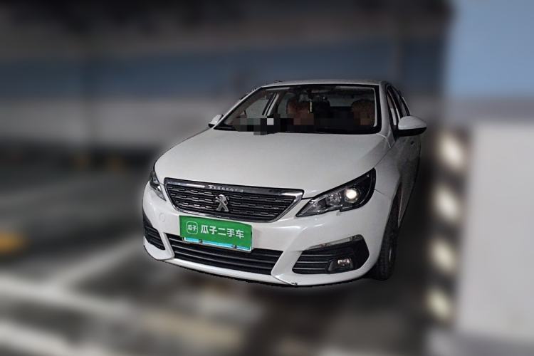 Used Peugeot 308 2016 1.6L Automatic Luxury Edition Guazi used car, China used car export, Used car for sale, Used cars, Cheapest cars for sale