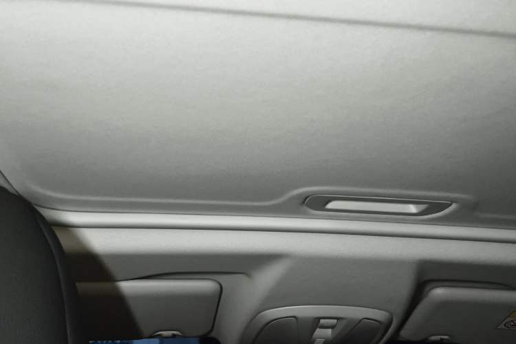 Used Peugeot 308 2016 1.6L Automatic Luxury Edition Headliner