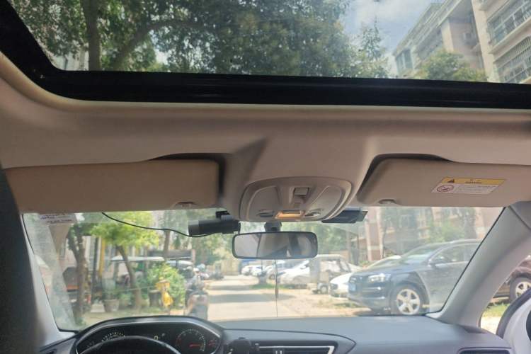 Used Peugeot 308 2016 1.6L Automatic Luxury Edition Headliner