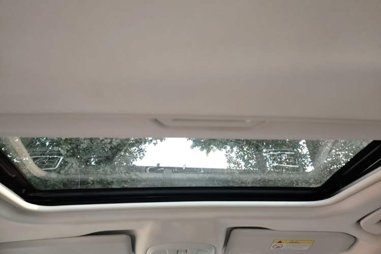 Used Peugeot 308 2016 230THP Automatic Luxury Edition Headliner