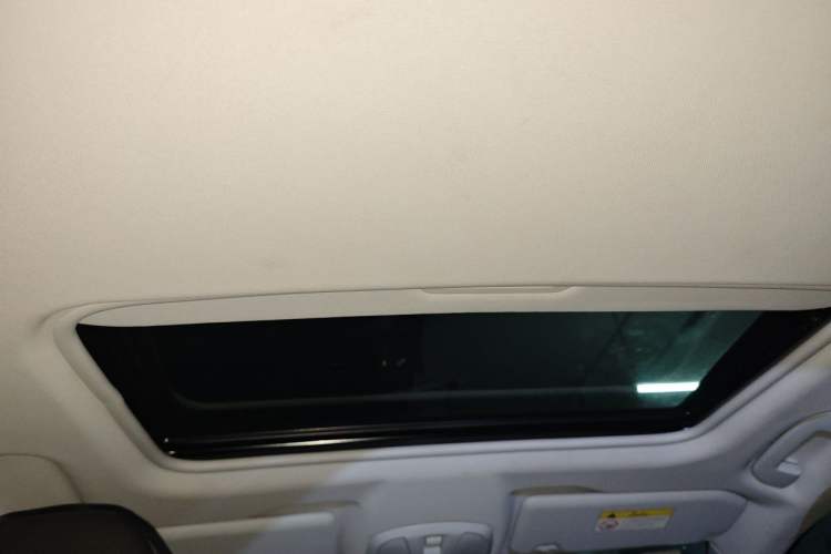 Used Peugeot 308 2016 1.6L Automatic Luxury Edition Headliner