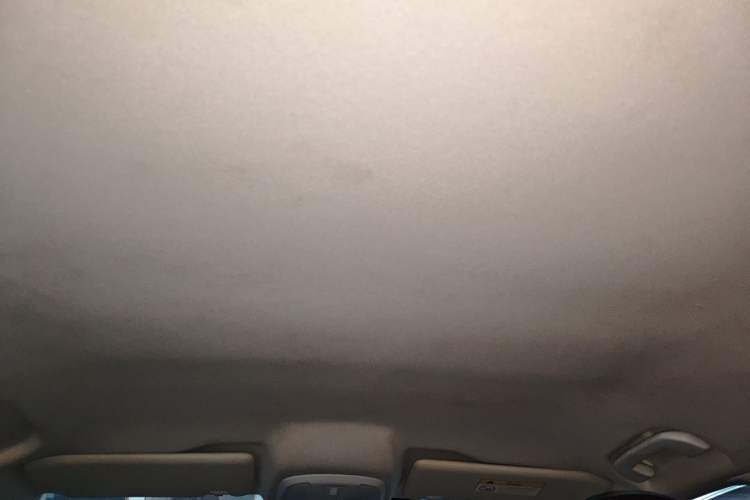 Used Peugeot 308 2016 1.6L Manual Fashion Edition Headliner