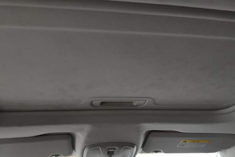 Used Peugeot 308 2016 1.6L Automatic Luxury Edition Headliner
