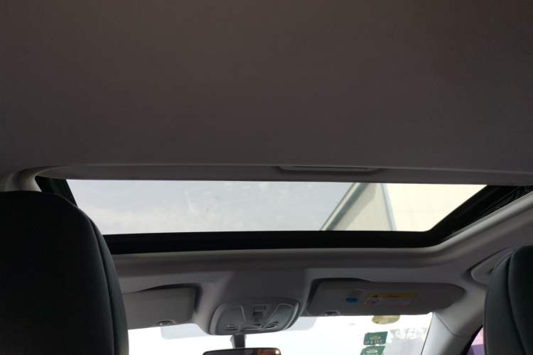 Used Peugeot 308 2016 1.6L Automatic Luxury Edition Headliner