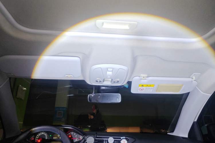 Used Peugeot 308 2016 230THP Automatic Luxury Edition Headliner