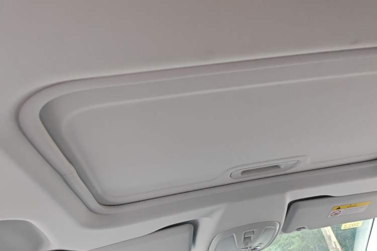 Used Peugeot 308 2016 230THP Automatic Luxury Edition Headliner
