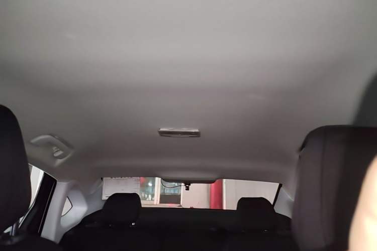 Used Peugeot 308 2016 1.6L Manual Fashion Edition Headliner