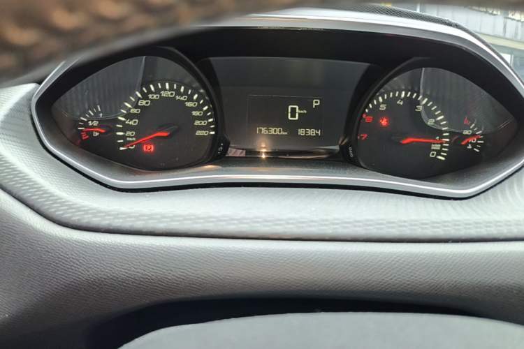 Used Peugeot 308 2016 1.6L Automatic Luxury Edition Instrument Cluster