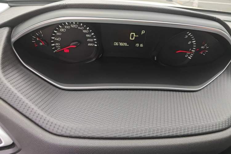 Used Peugeot 308 2016 1.6L Automatic Luxury Edition Instrument Cluster