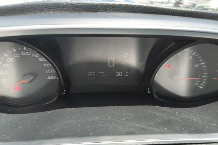 Used Peugeot 308 2016 1.6L Automatic Luxury Edition Instrument Cluster