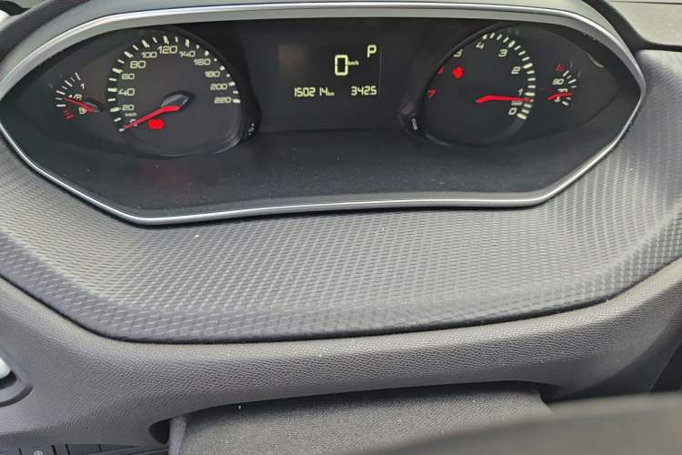 Used Peugeot 308 2016 1.6L Automatic Luxury Edition Instrument Cluster