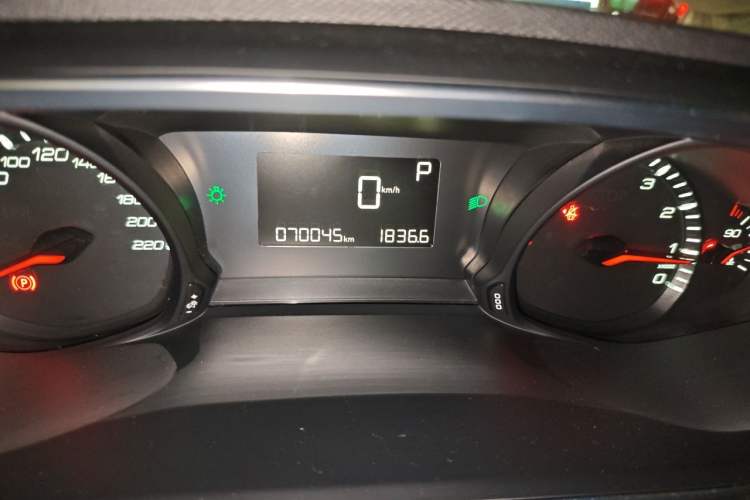 Used Peugeot 308 2016 1.6L Automatic Luxury Edition Instrument Cluster