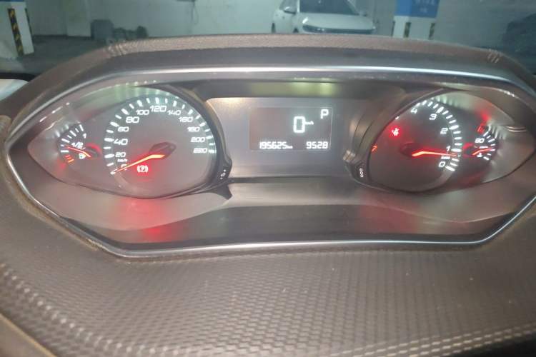 Used Peugeot 308 2016 1.6L Automatic Luxury Edition Instrument Cluster