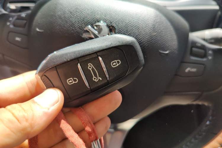 Used Peugeot 308 2016 350THP Automatic Prestige Edition Interior 1