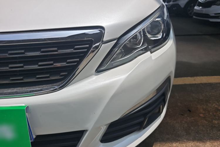 Used Peugeot 308 2016 1.6L Automatic Luxury Edition Left Front Headlight