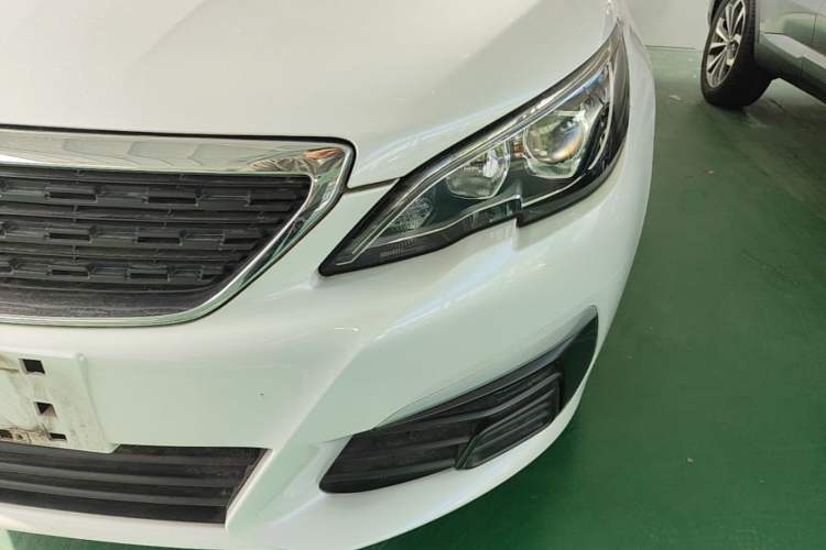 Used Peugeot 308 2016 1.6L Manual Fashion Edition Left Front Headlight